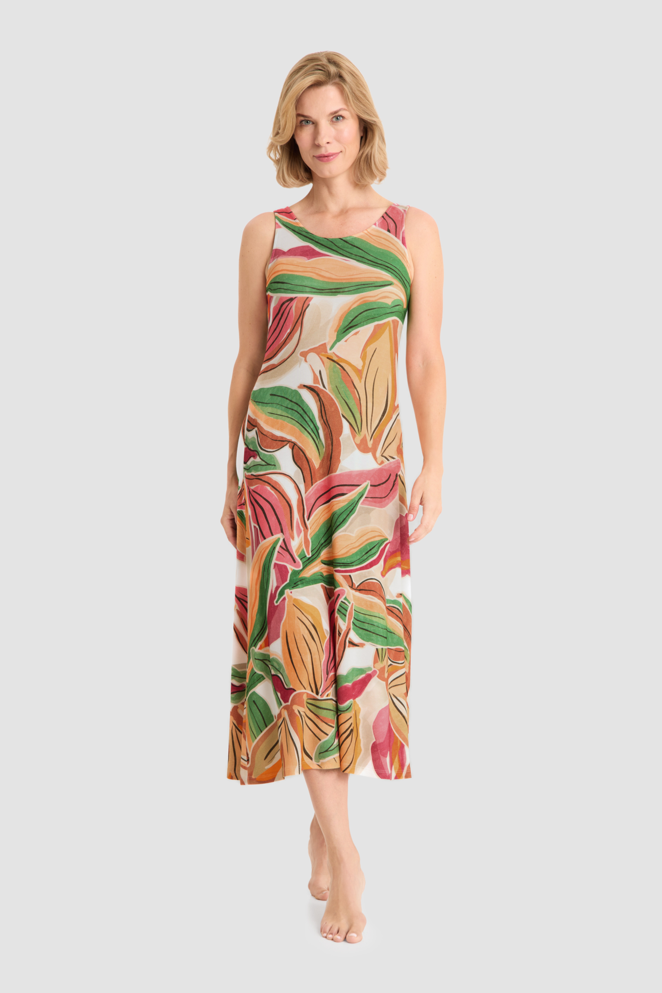 Rösch Beach Dress on model in Multicolor Leaves