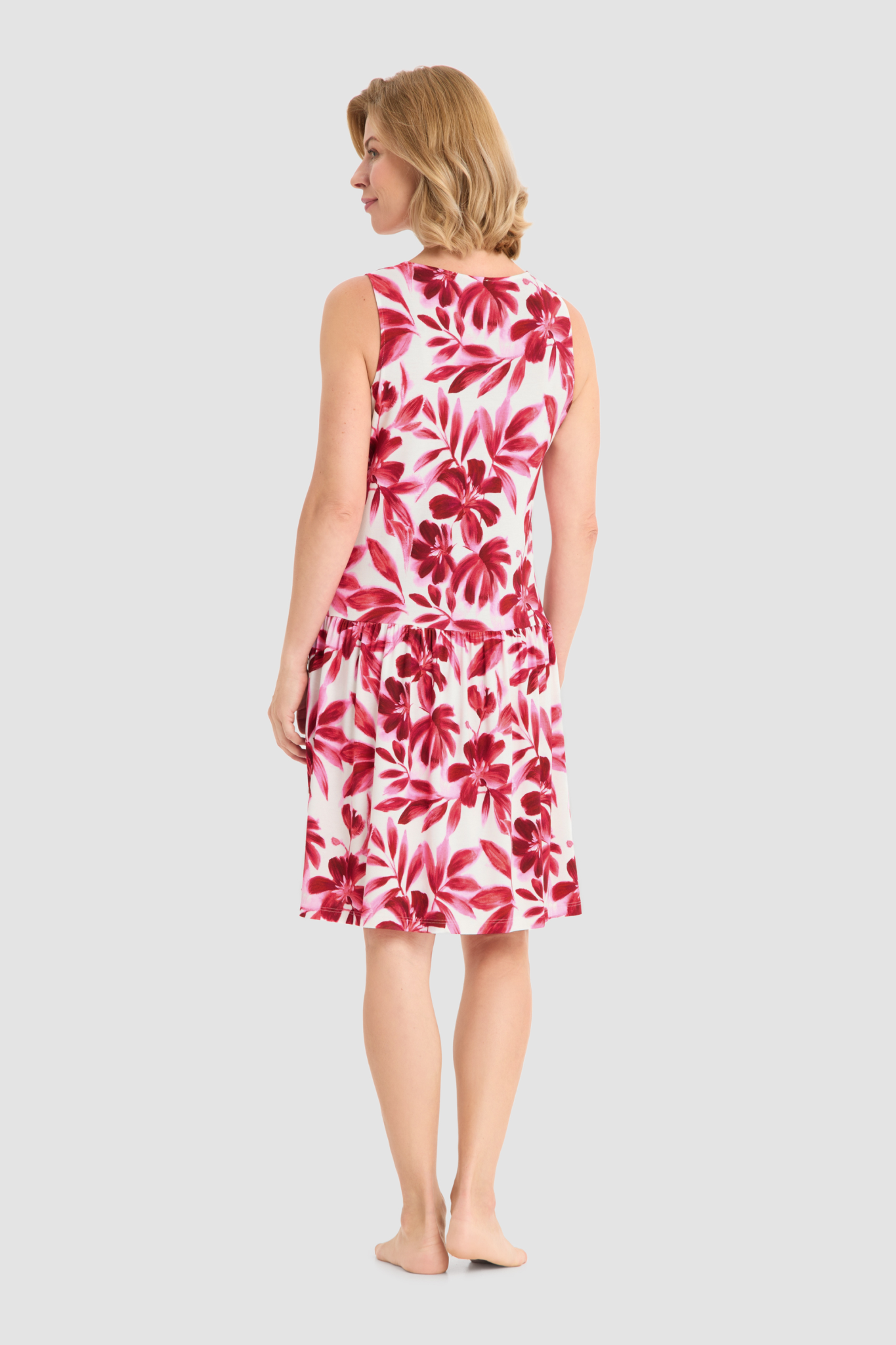 Rösch Beach Dress back view in Pink Flowers