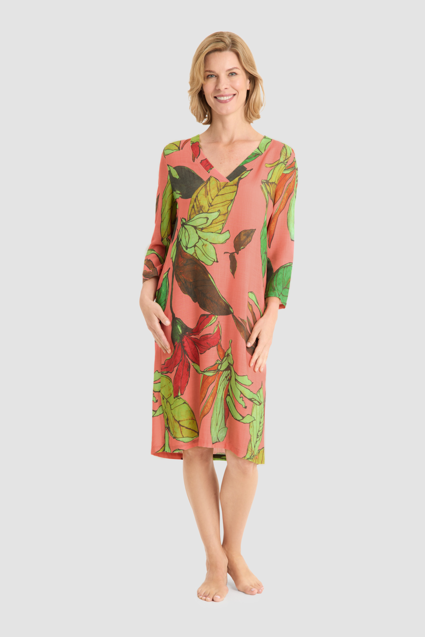 Rösch Beach Dress on model in Modern Leaves