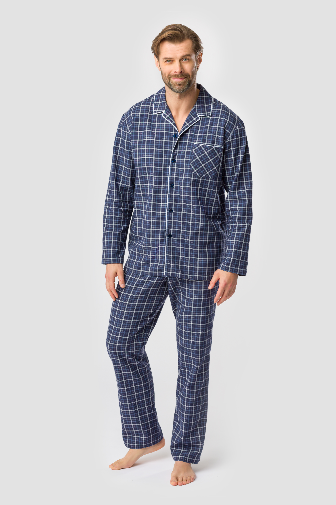 Rösch Pyjamas on model in Navy Check