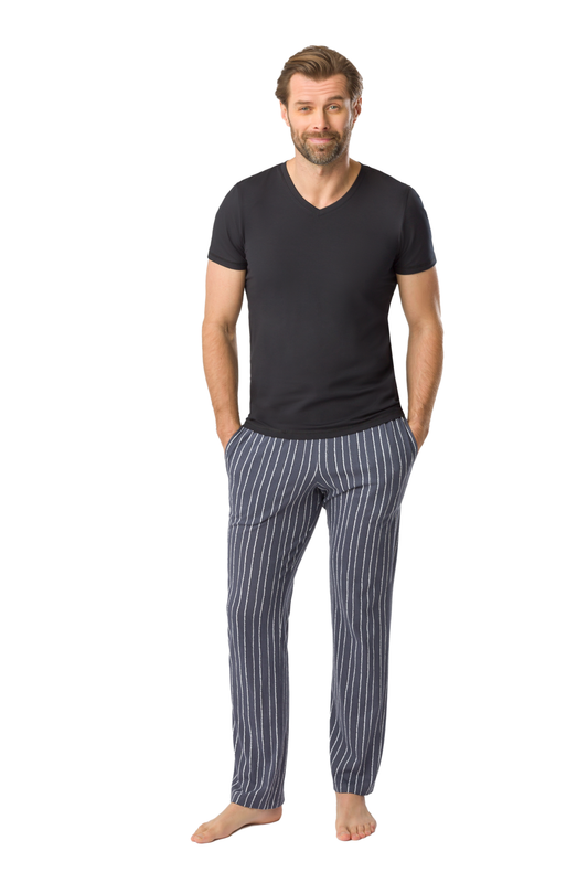 Rösch Lounge Pants on model in Stripe Grey