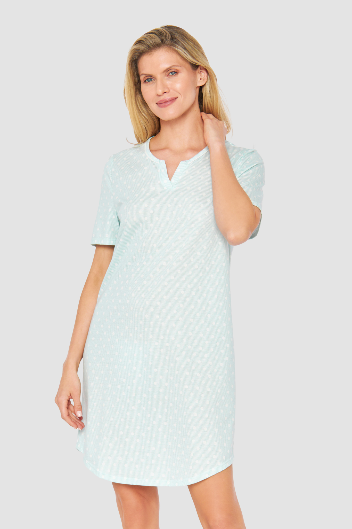 Rösch Nightgown on model in Cool Mint