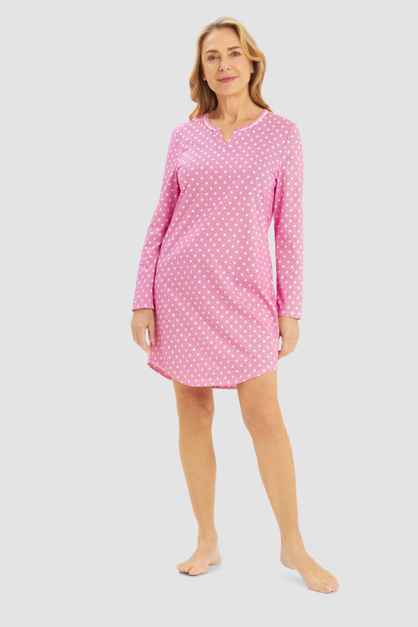 Rösch Nightgown on model in Fuchsia
