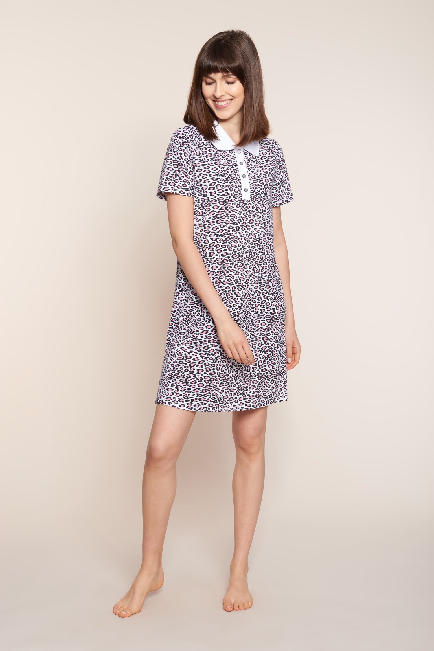 Feraud Night Dress, 1/2 Sleeve, Button Panel, Polo Colla (3211054) Modern Leo