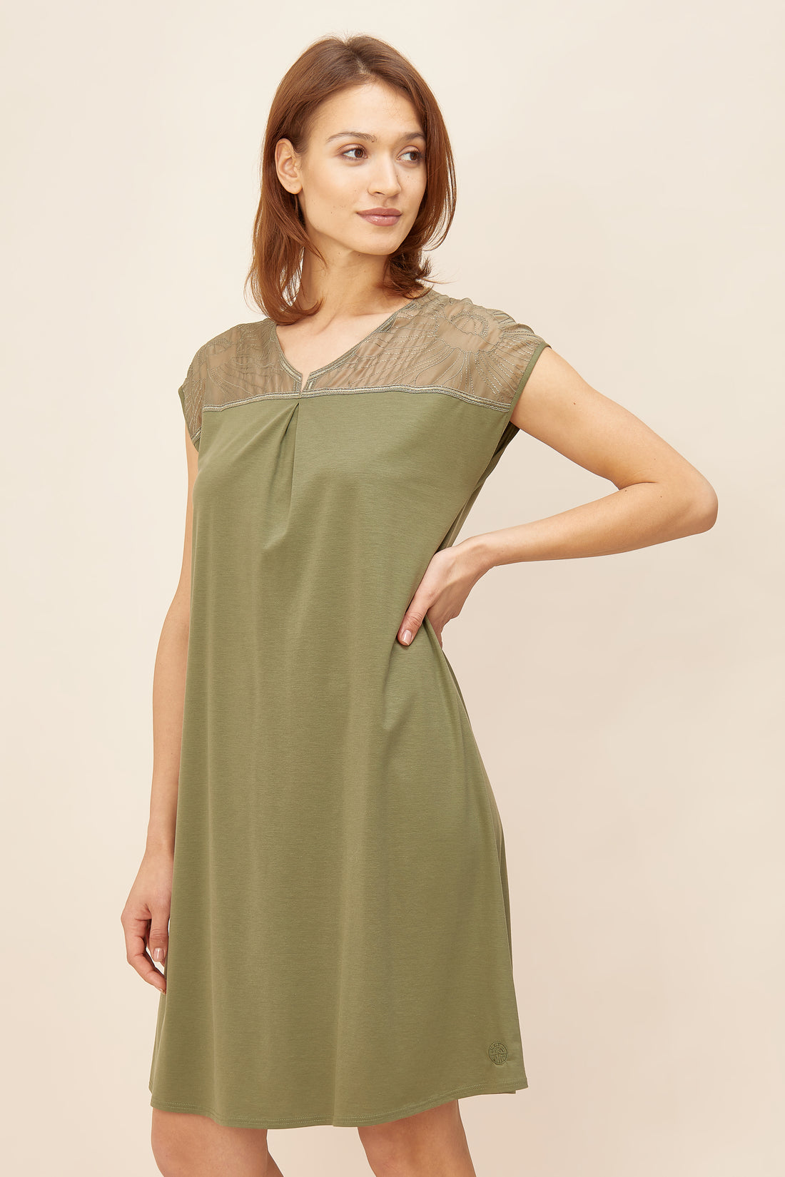Feraud Night Dress, Overcut, V-Neck Finest Lace (3221004) Khaki