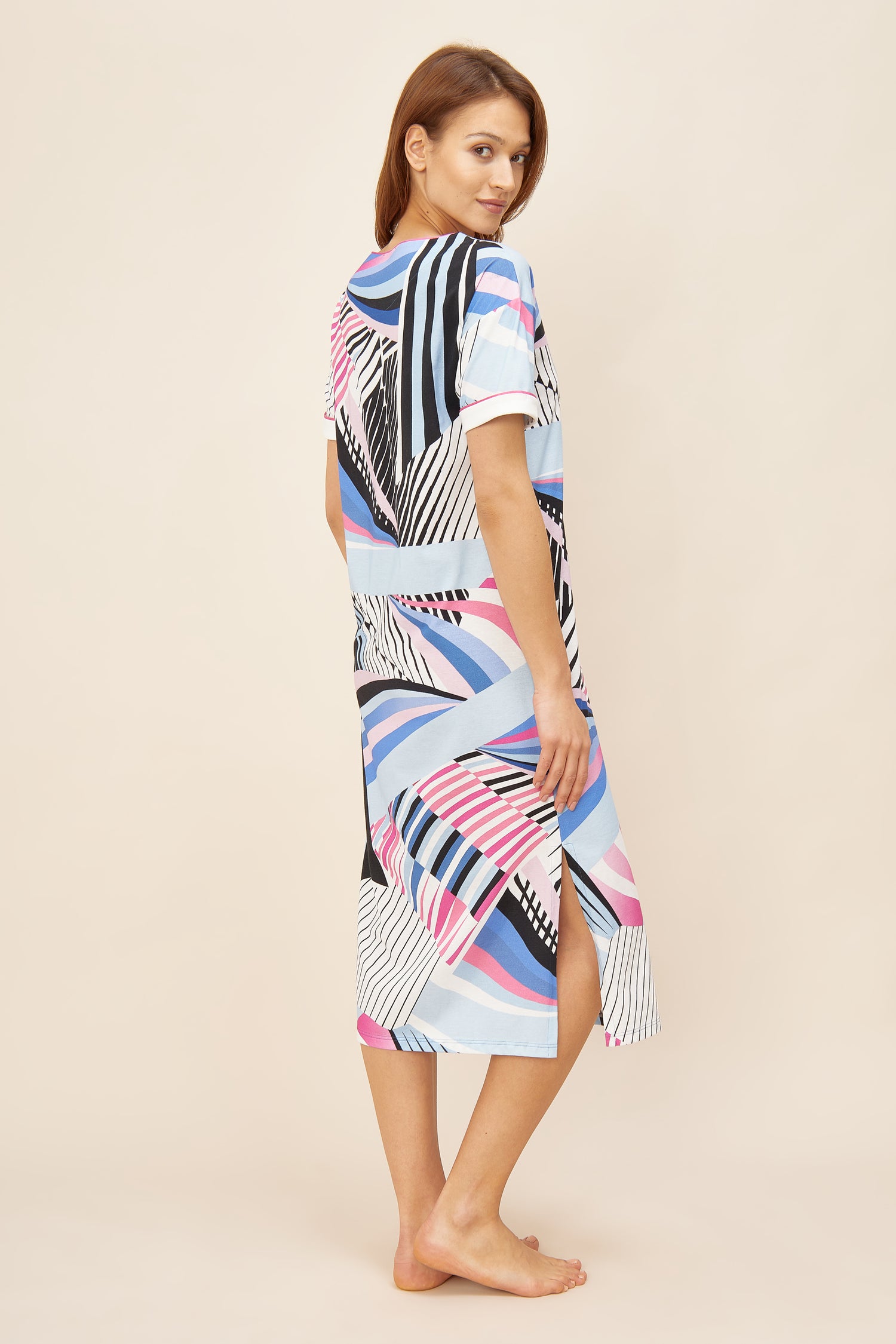 Feraud Night Dress, 1/2 Sleeve, Round Neck Couture Graph (3221032) Multicolor Grafik