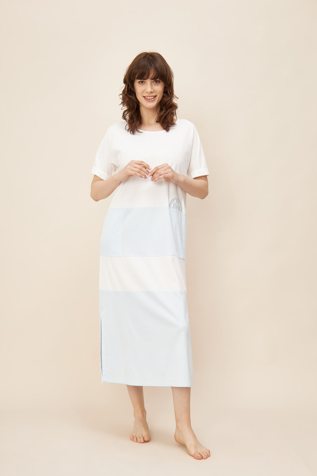 Feraud Night Dress, 1/2 Sleeve Raglan, Round Neck, Pocke (3221063) White-Blue