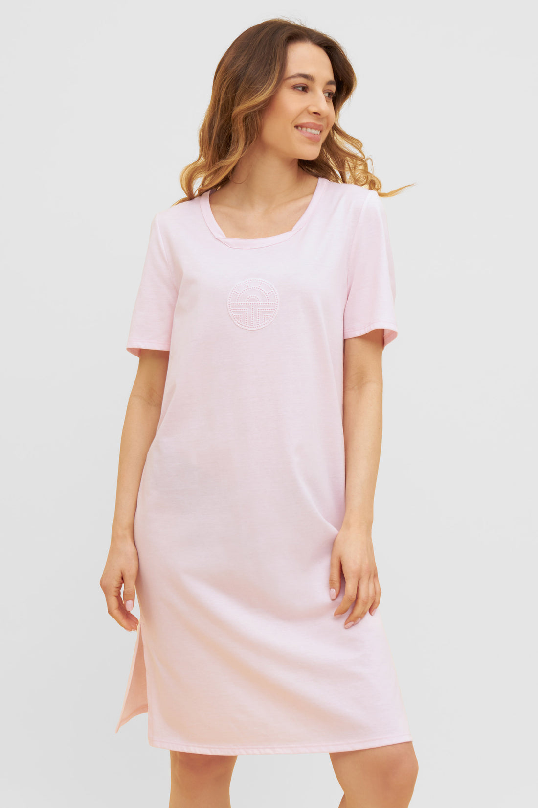 Feraud Night Dress, 1/2 Sleeve, Angular Neck Logo (3231008) Rosewater