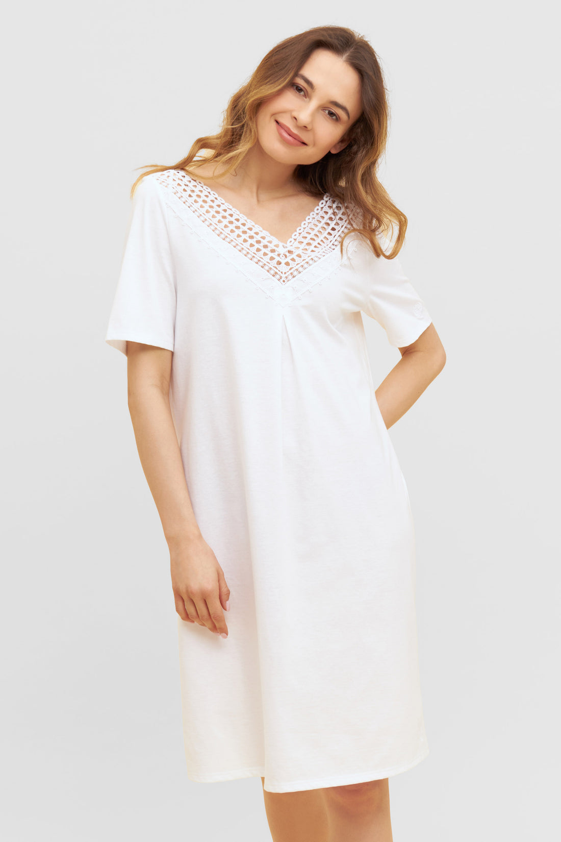 Feraud Night Dress, 1/2 Sleeve, V-Neck Graphic Lace (3231118) White