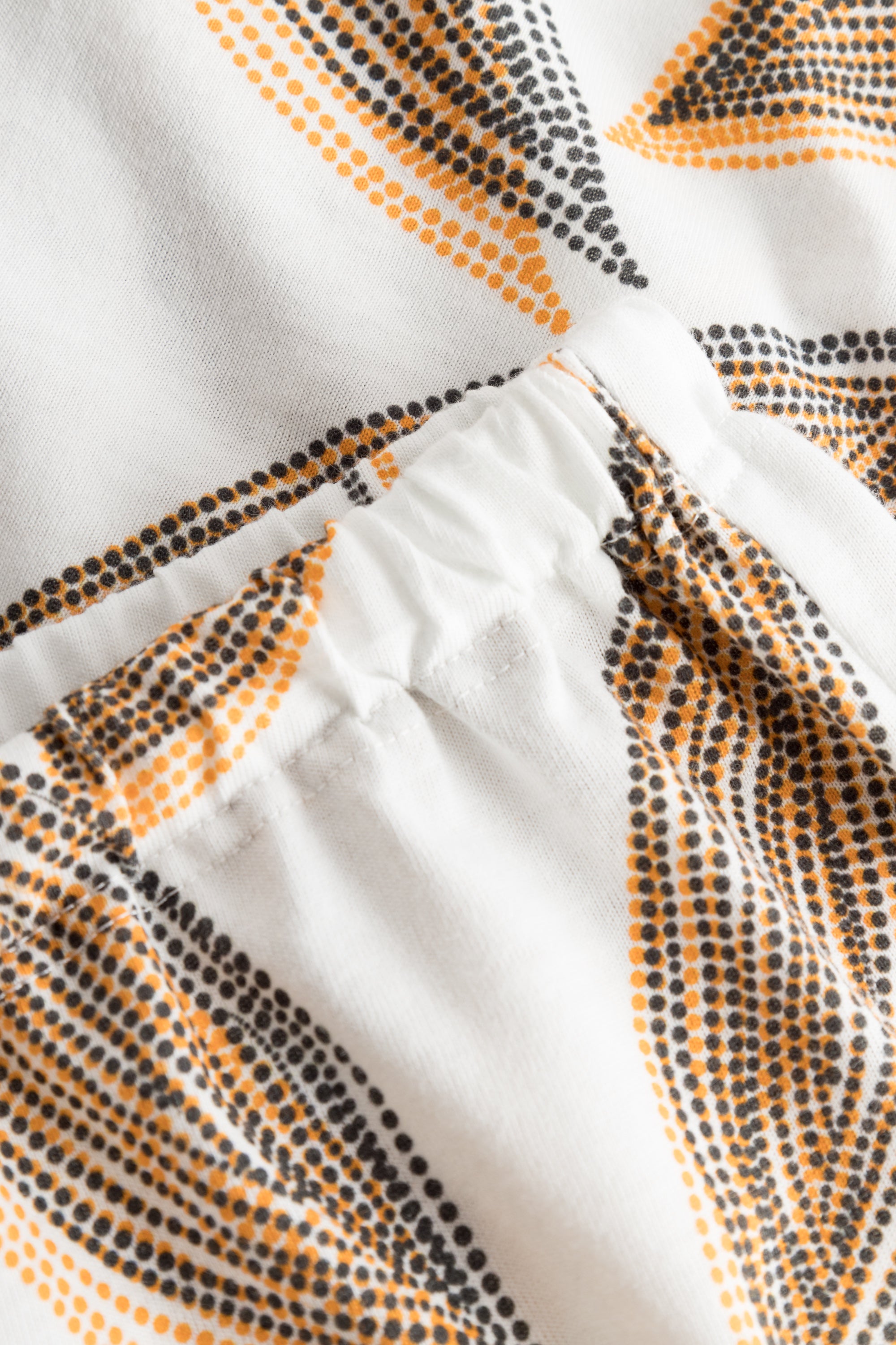 Feraud Pajama, 1/1 Sleeve, Pants 1/1, Button Panel, (3231270) Modern Leaves