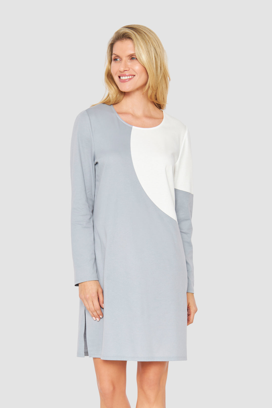 Feraud Night Dress, 1/1 Sleeve, Round Neck Big Dot (3231301) Grey