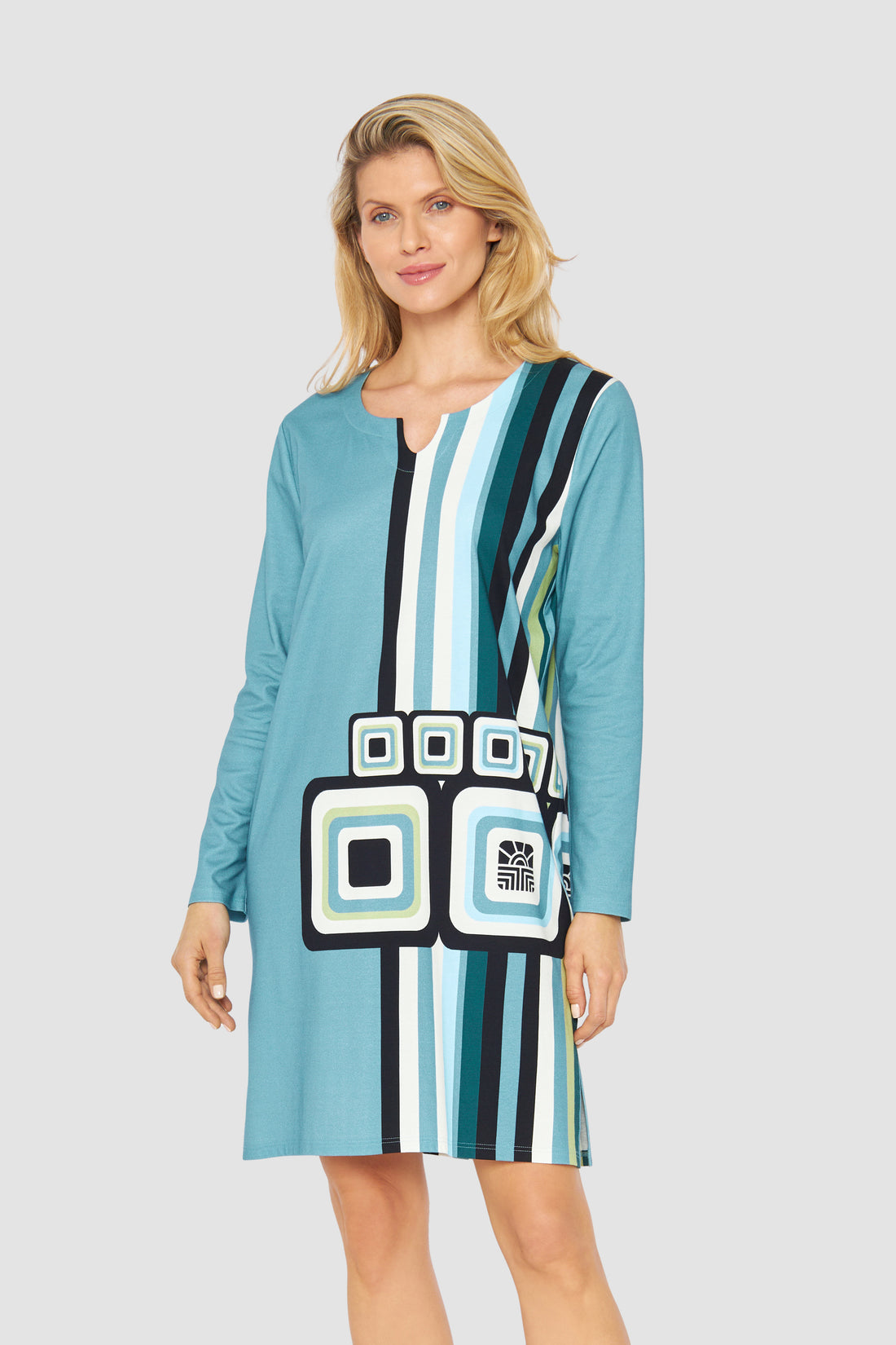 Feraud Night Dress, 1/1 Sleeve, Round Neck Retro Graphic (3231343) Placed Print