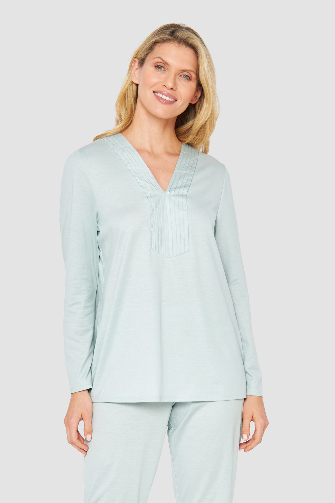 Feraud Pajama, 1/1 Sleeve, Pants 1/1, V-Neck Wrinkl (3231382) Mellow Green