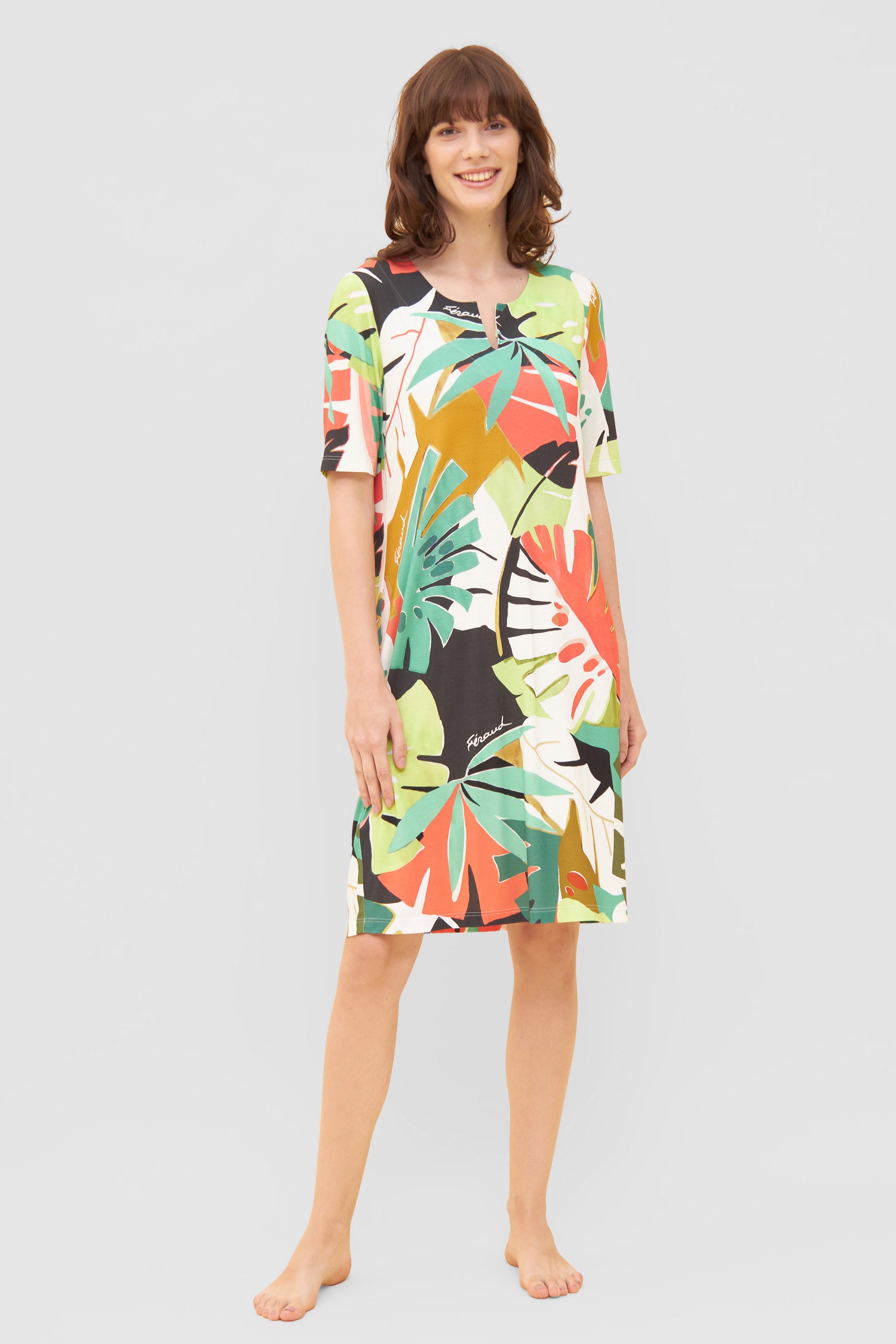 Feraud Beach Dress, 1/2 Sleeve, V-Neck Fauna Leaves (3235141) Multicolor Leaves