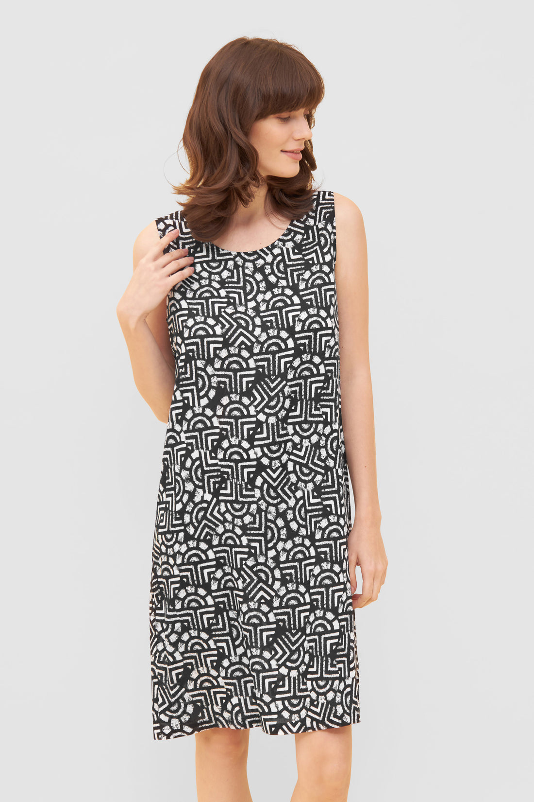 Feraud Beach Dress, Sleeveless, Round Neck Logo Print (3235147) Logo Print