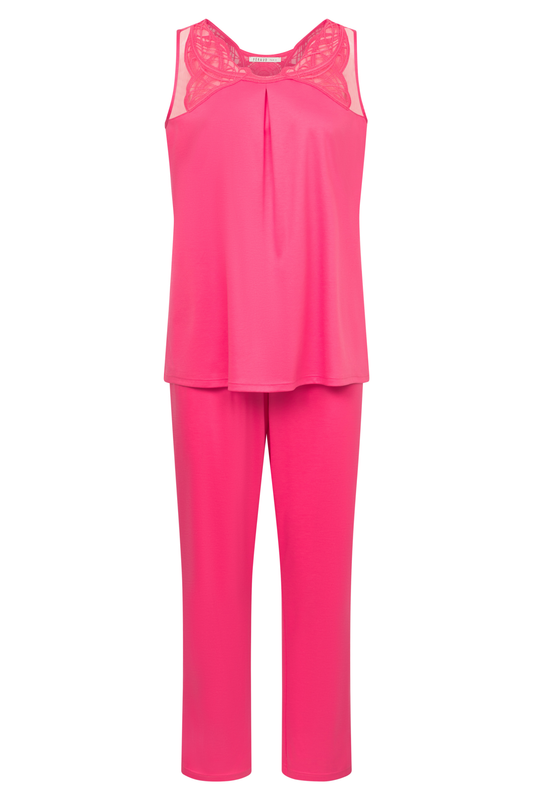 Féraud Pyjamas front view in Raspberry