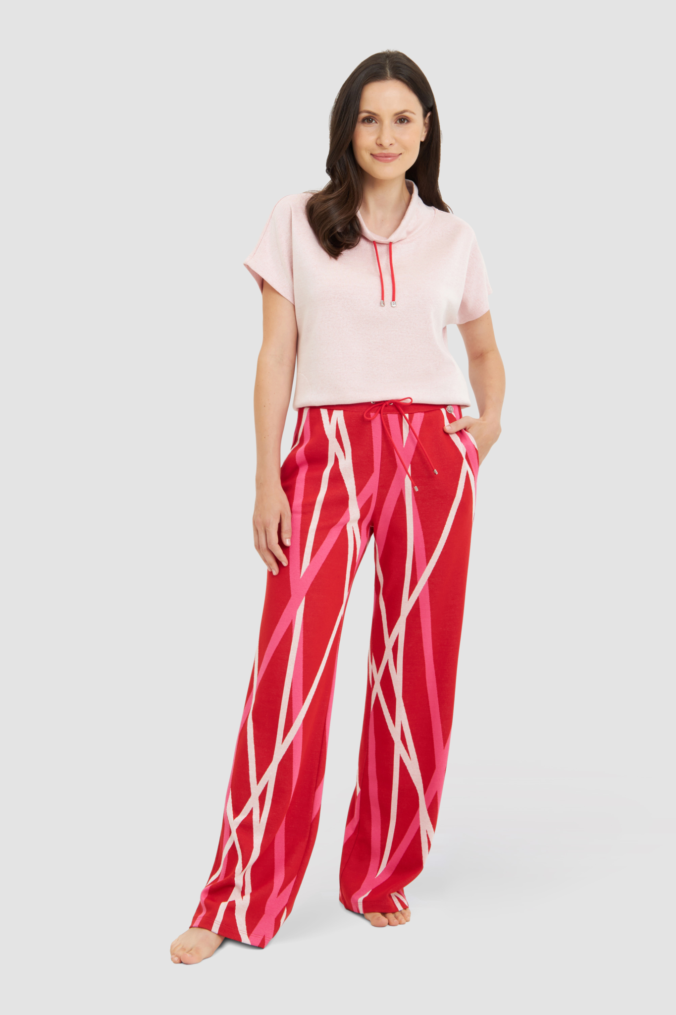 Féraud Lounge Pants on model in Artstripe