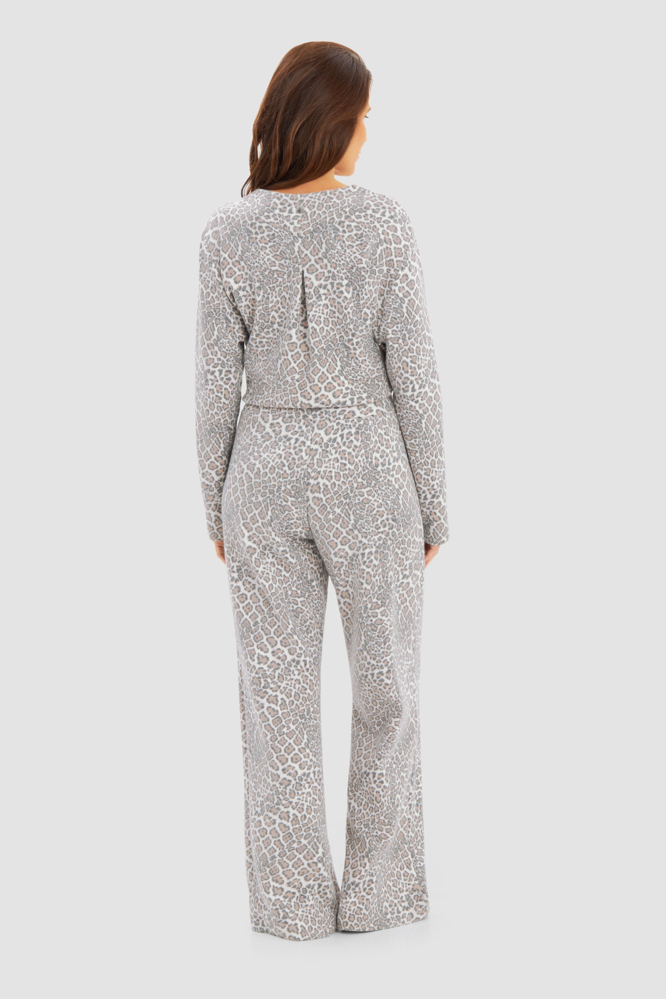 Féraud Lounge Pants back view in Modern Leo