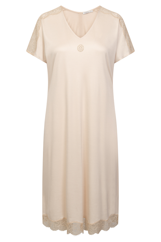 Féraud Nightgown front view in Natur