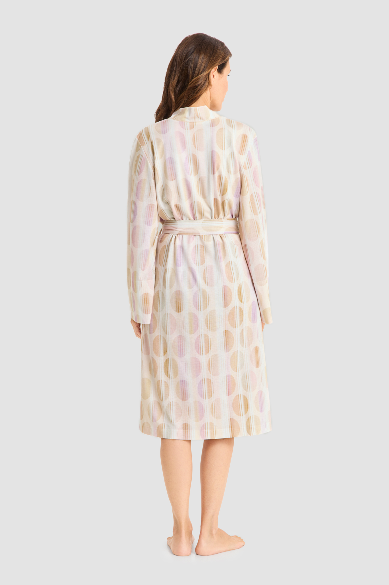 Féraud Robe back view in Graphic Dots