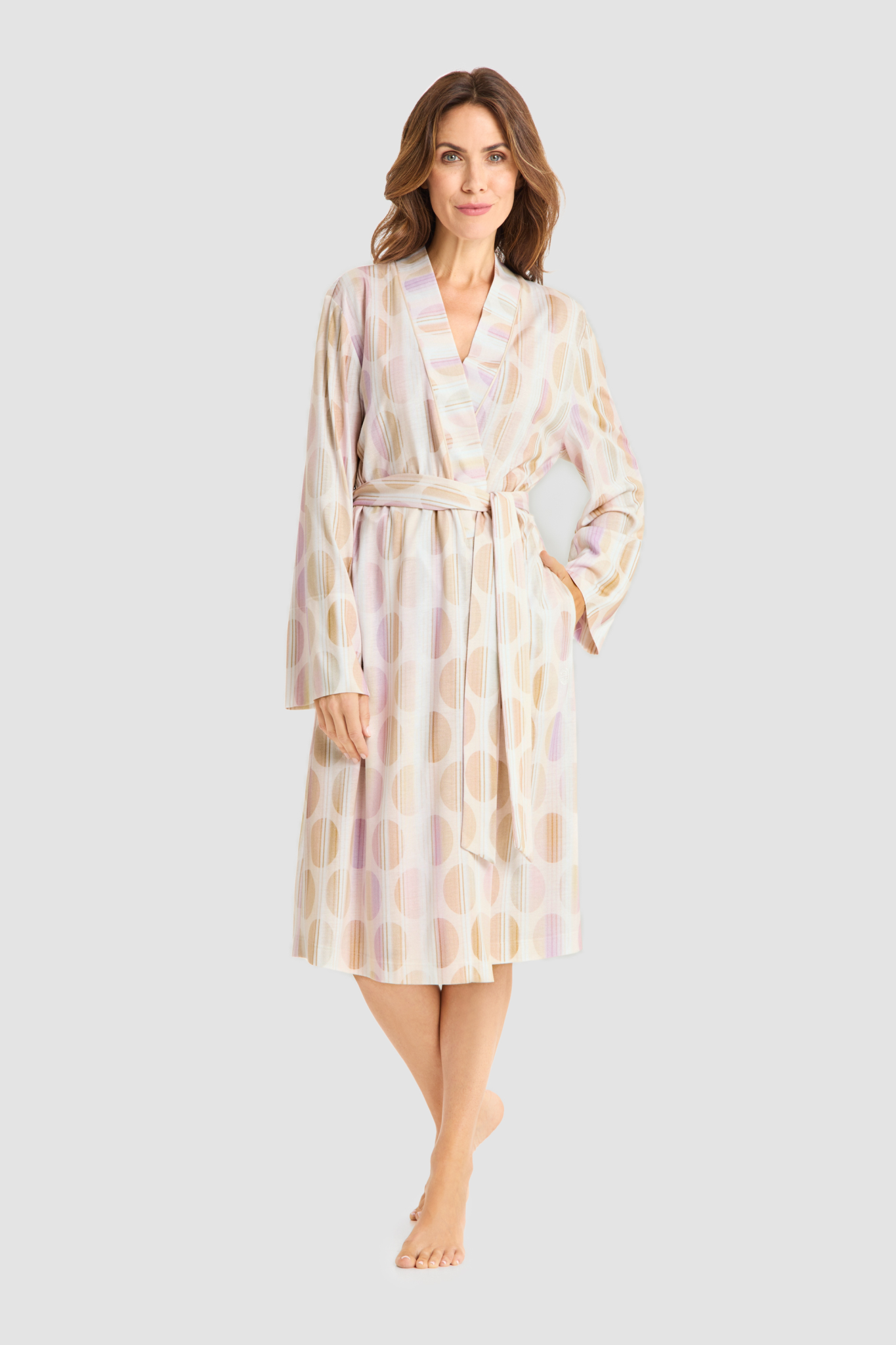 Féraud Robe on model in Graphic Dots
