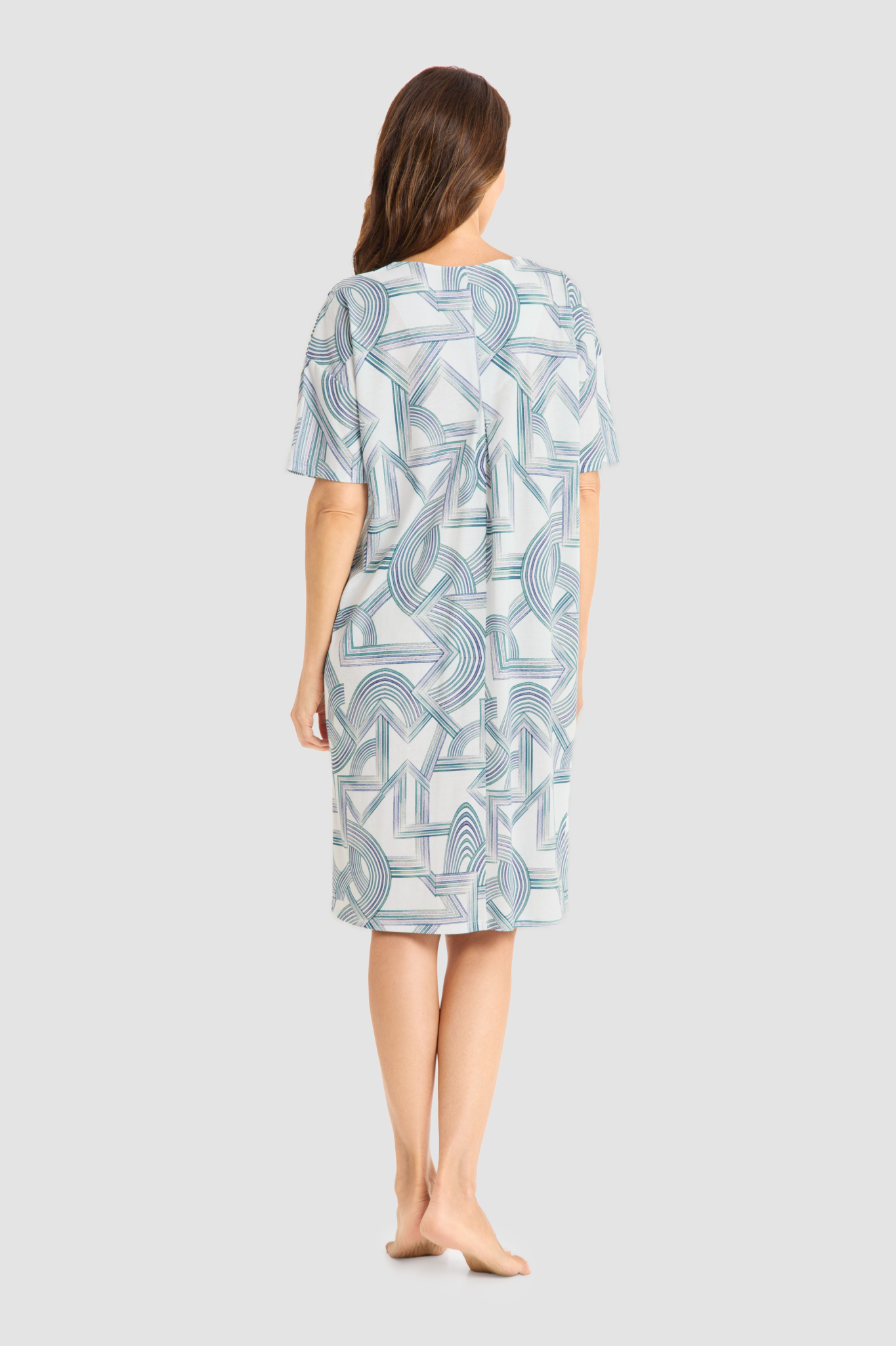 Féraud Nightgown back view in Graphic Print