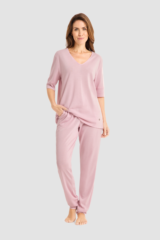 Féraud Lounge Set on model in Powder pink