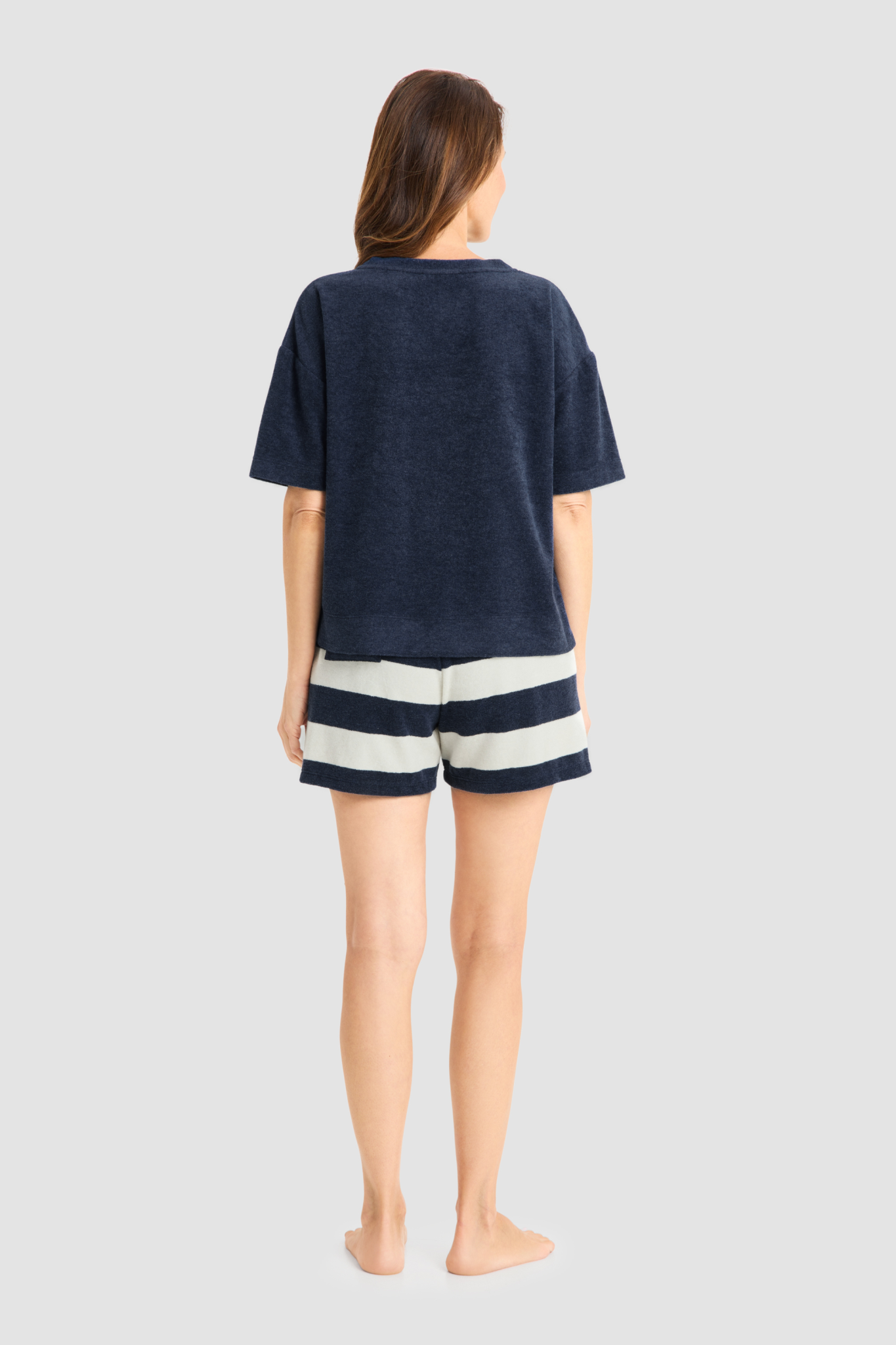 Féraud Lounge Top back view in Navy