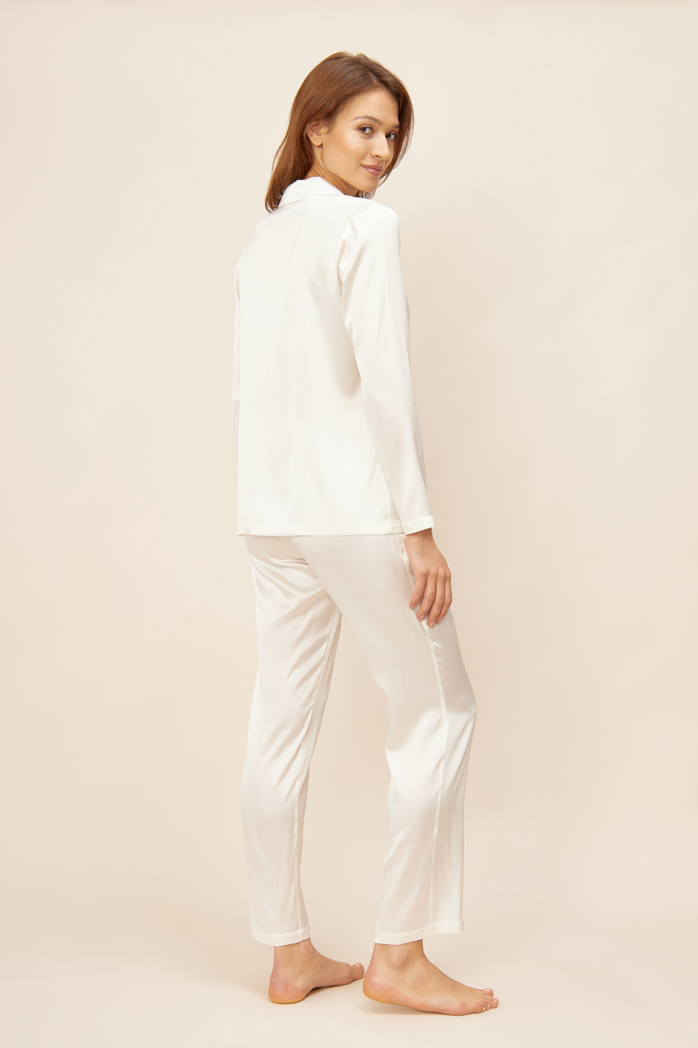 Féraud Pyjamas back view in Ivory