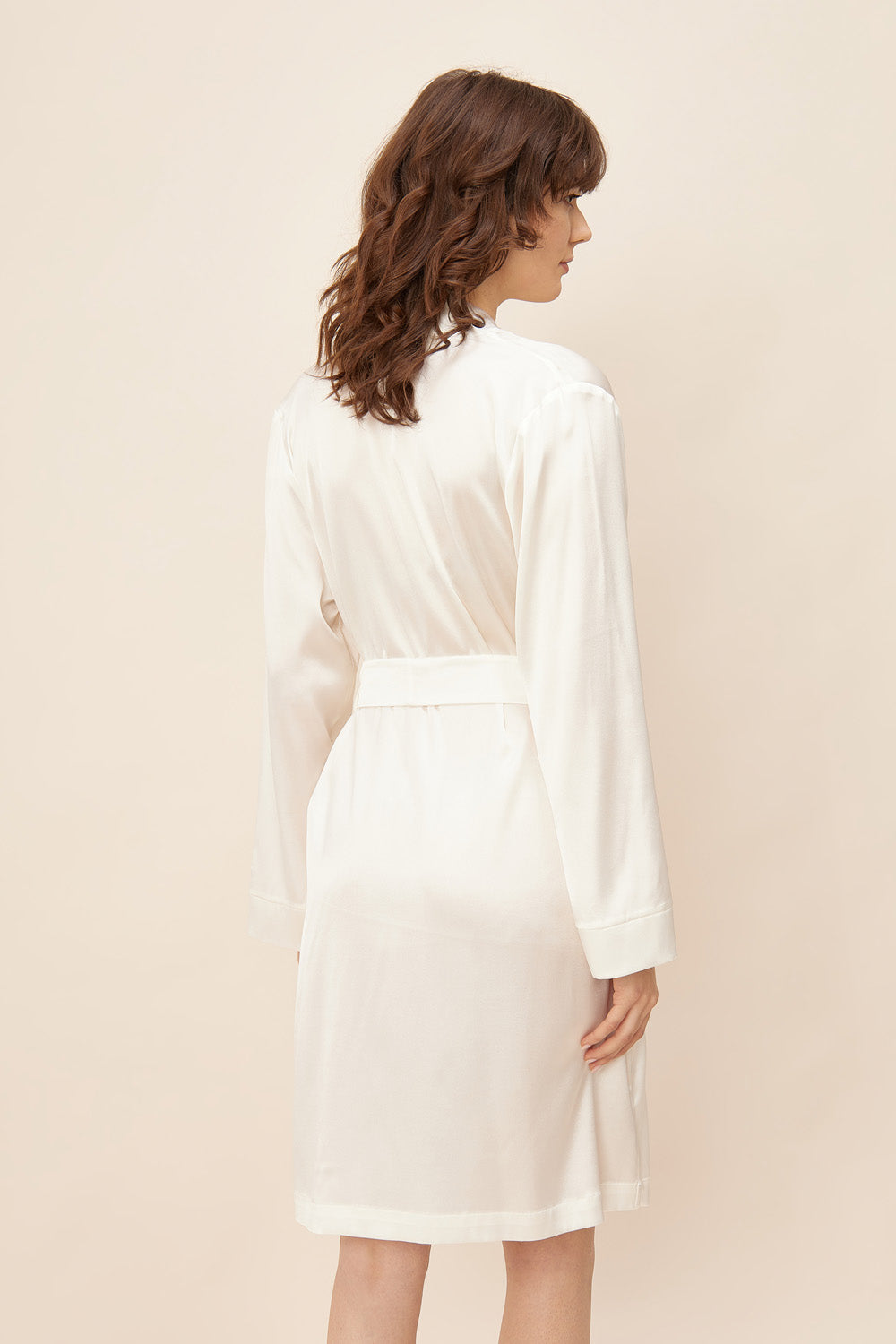 Feraud Robe Gots, 1/1 Sleeve, Wrap-Around Silk (3881093) Ivory