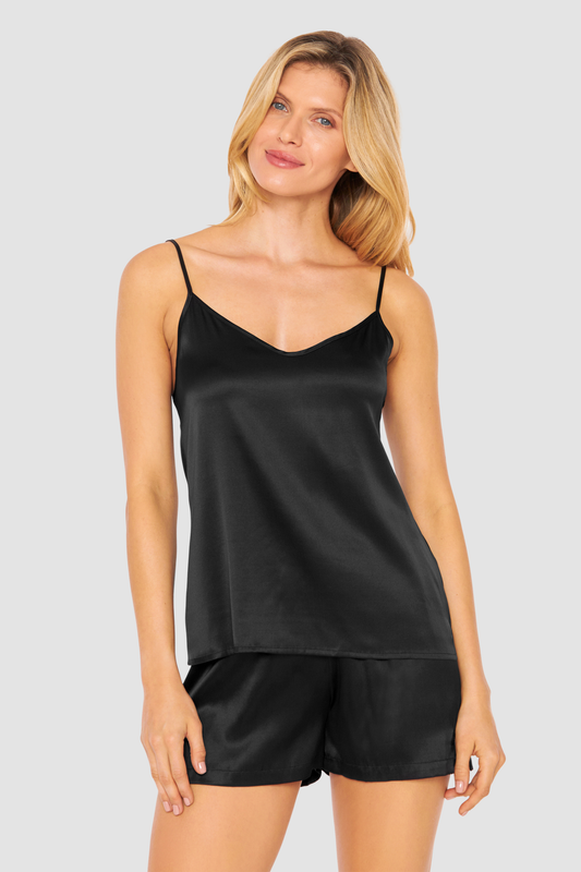 Féraud Lounge Top on model in Black