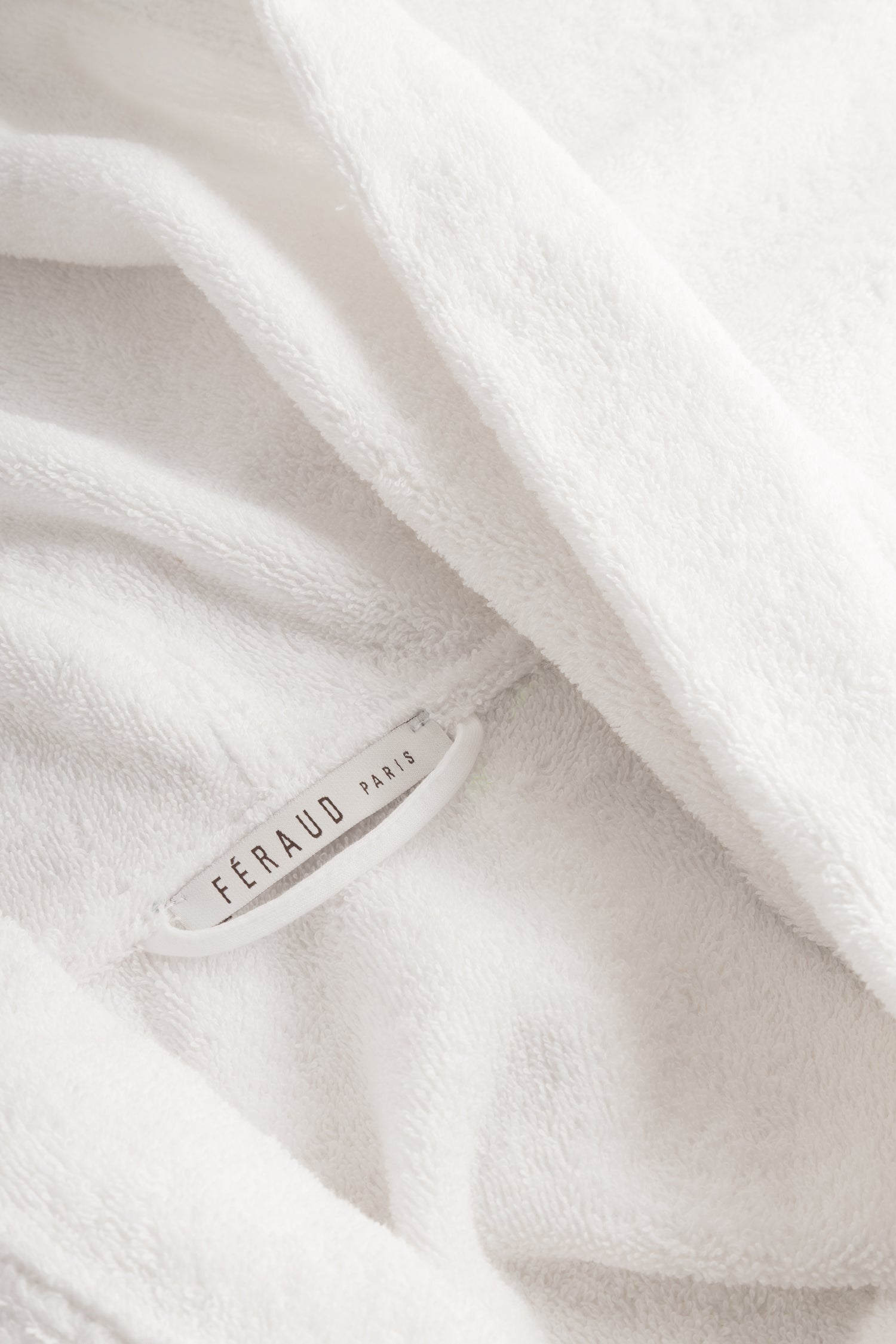 Feraud Robe, 1/1 Sleeve, Wrap-Around, Hooded, P (3881736) White