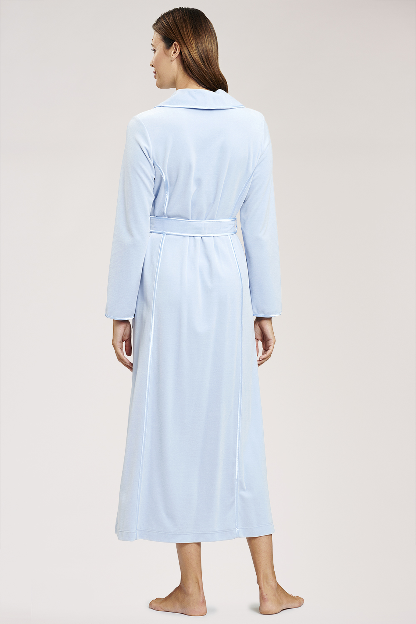Féraud Robe back view in Powder Blue