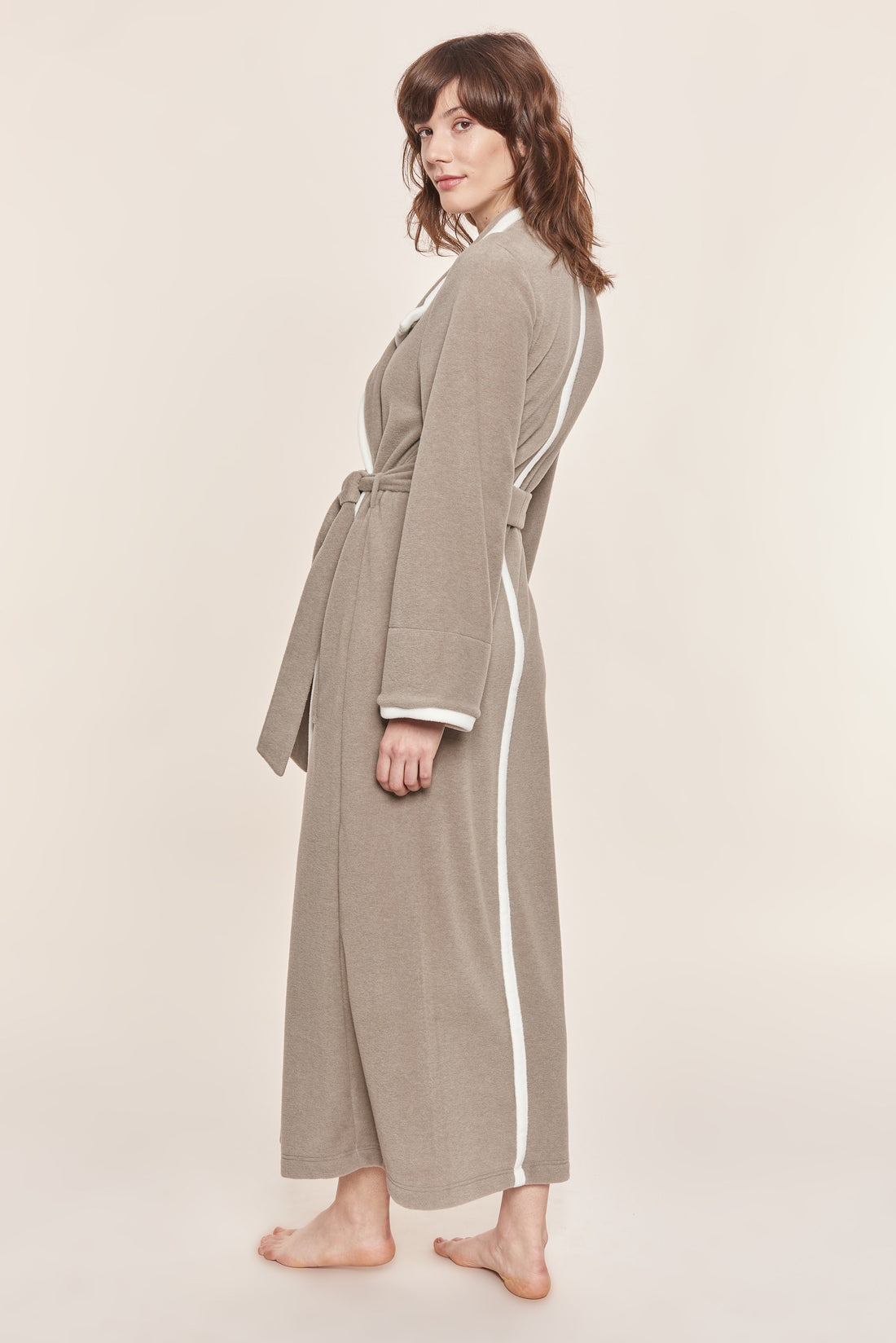 Feraud Robe, 1/1 Sleeve, Wrap-Around, Pockets F (3883157) Greige
