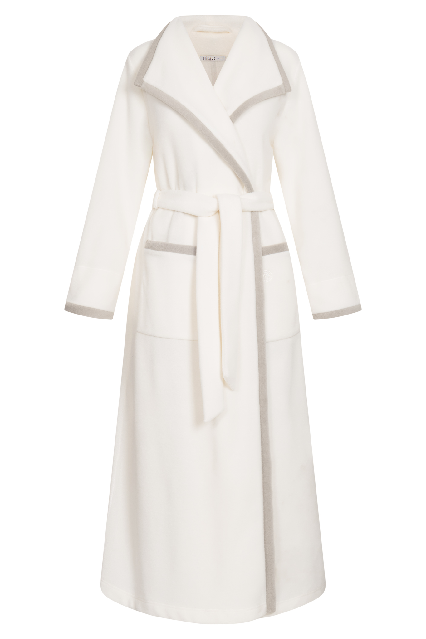 Féraud Robe front view in Ivory