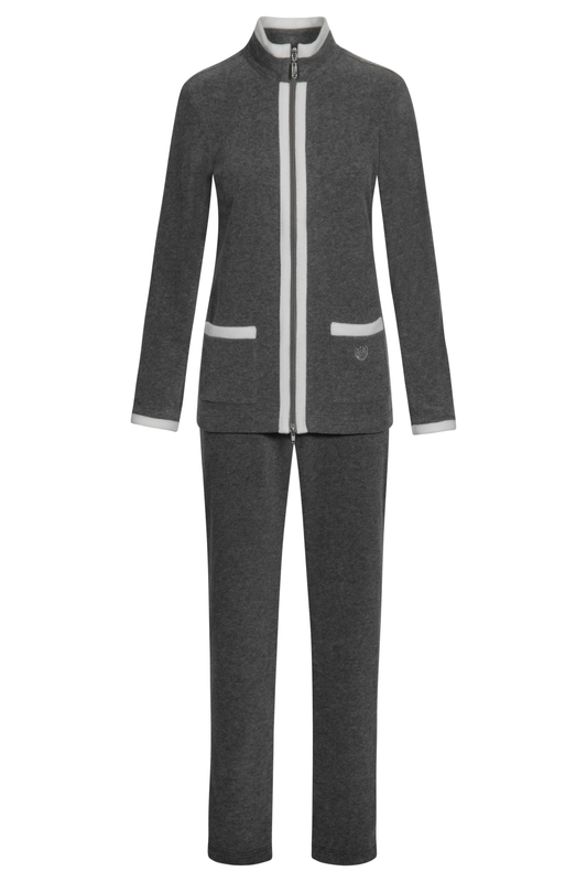 Féraud Lounge Set front view in Heather Dark Grey