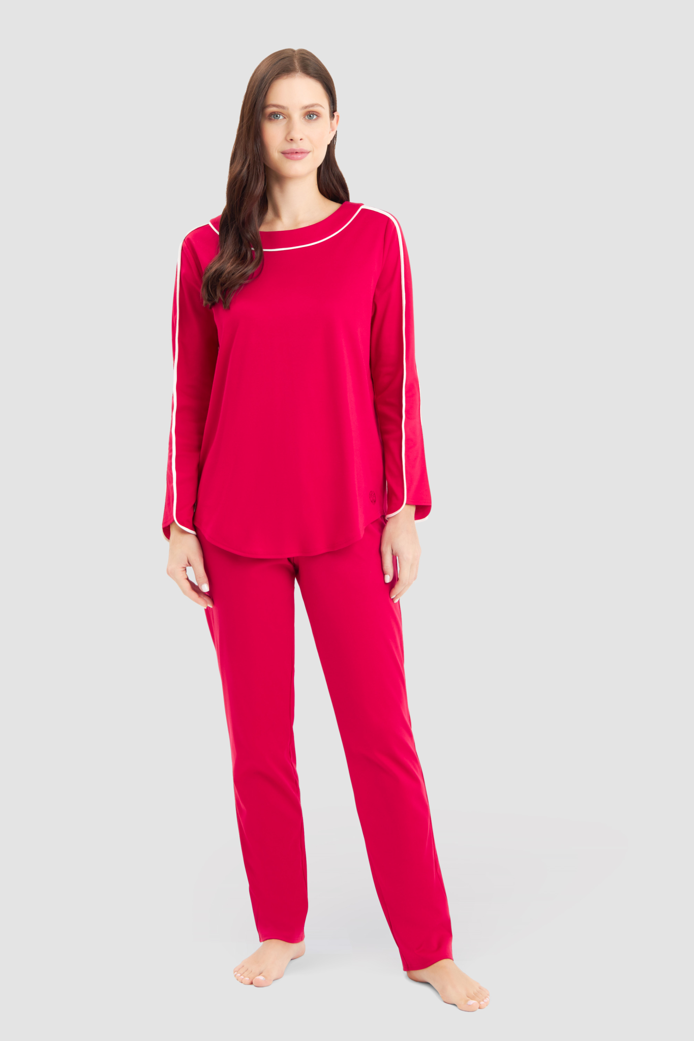 Féraud Pyjamas on model in Raspberry