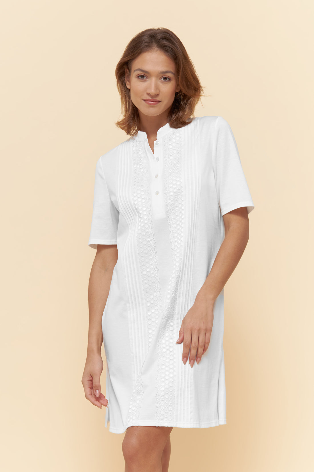 Feraud Night Dress, 1/2 Sleeve, Button Panel, Standing C (3884077) Ivory
