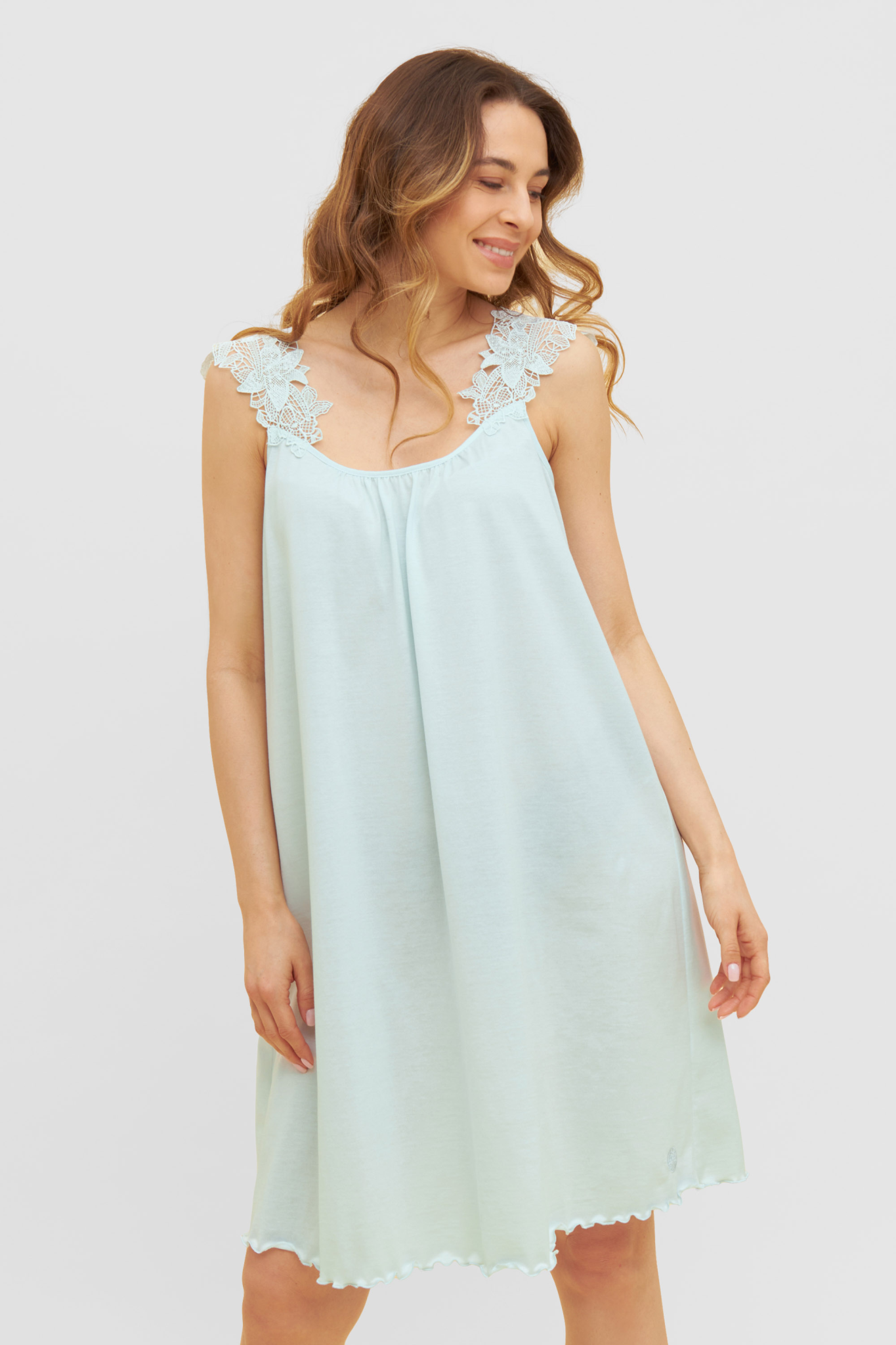 Féraud Nightgown on model in Kristall