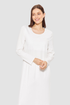 Féraud Nightgown on model in Champagner