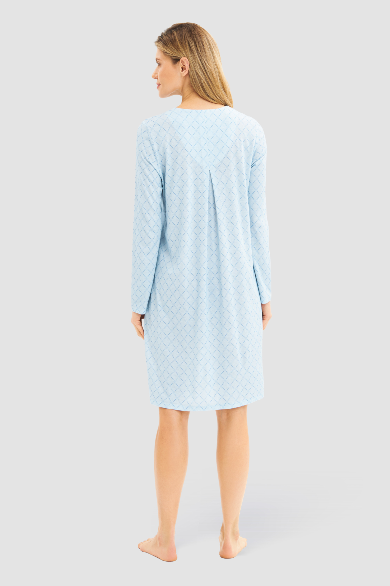 Féraud Nightgown back view in Logoprint Blue