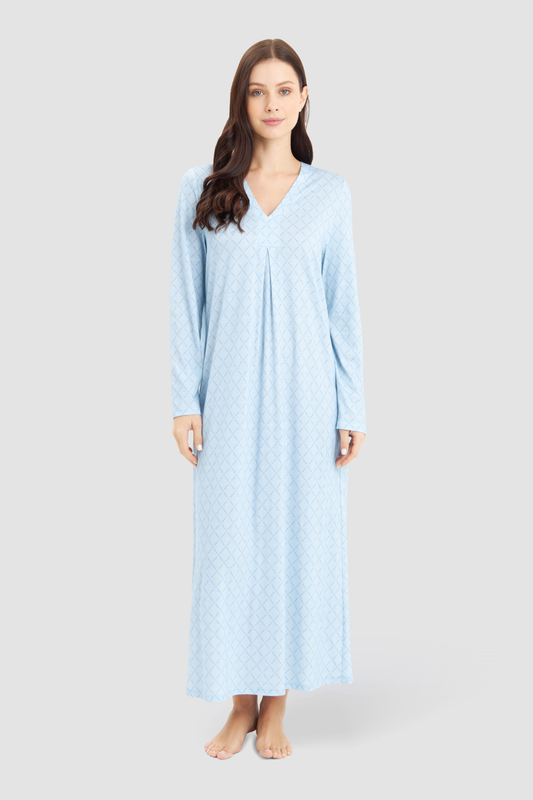 Féraud Nightgown on model in Logoprint Blue