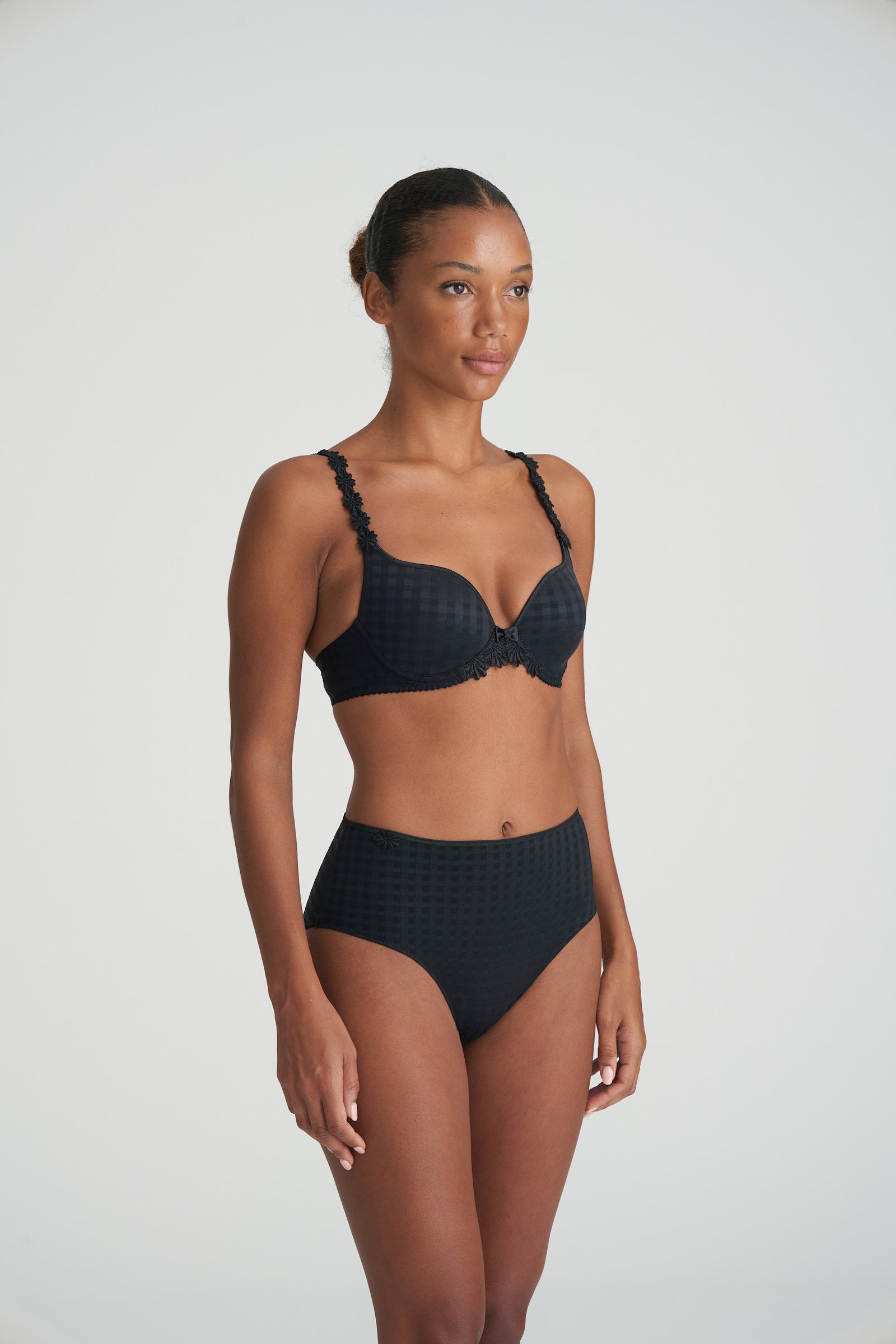 Marie Jo Avero Full Cup Bra styled on model in Black