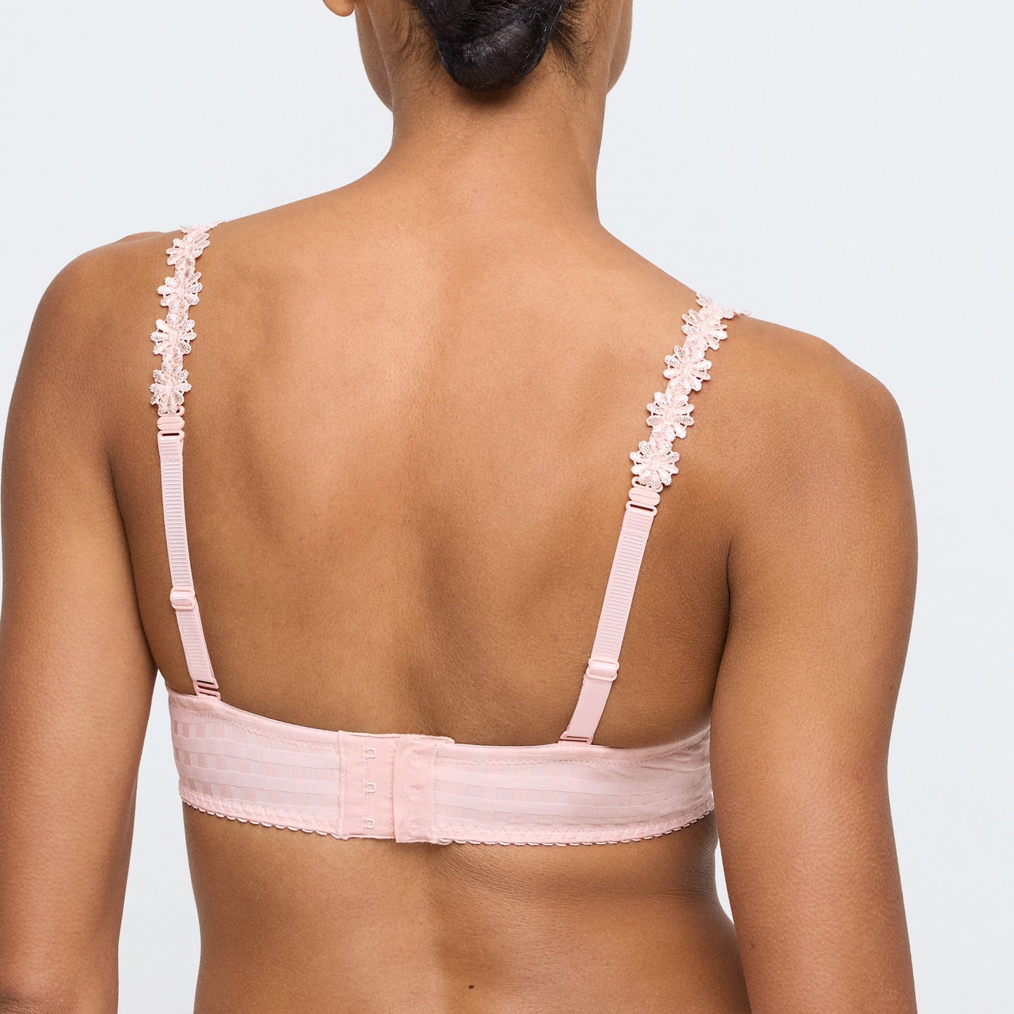 Marie Jo Avero Balcony Bra detail view in Pearly Pink