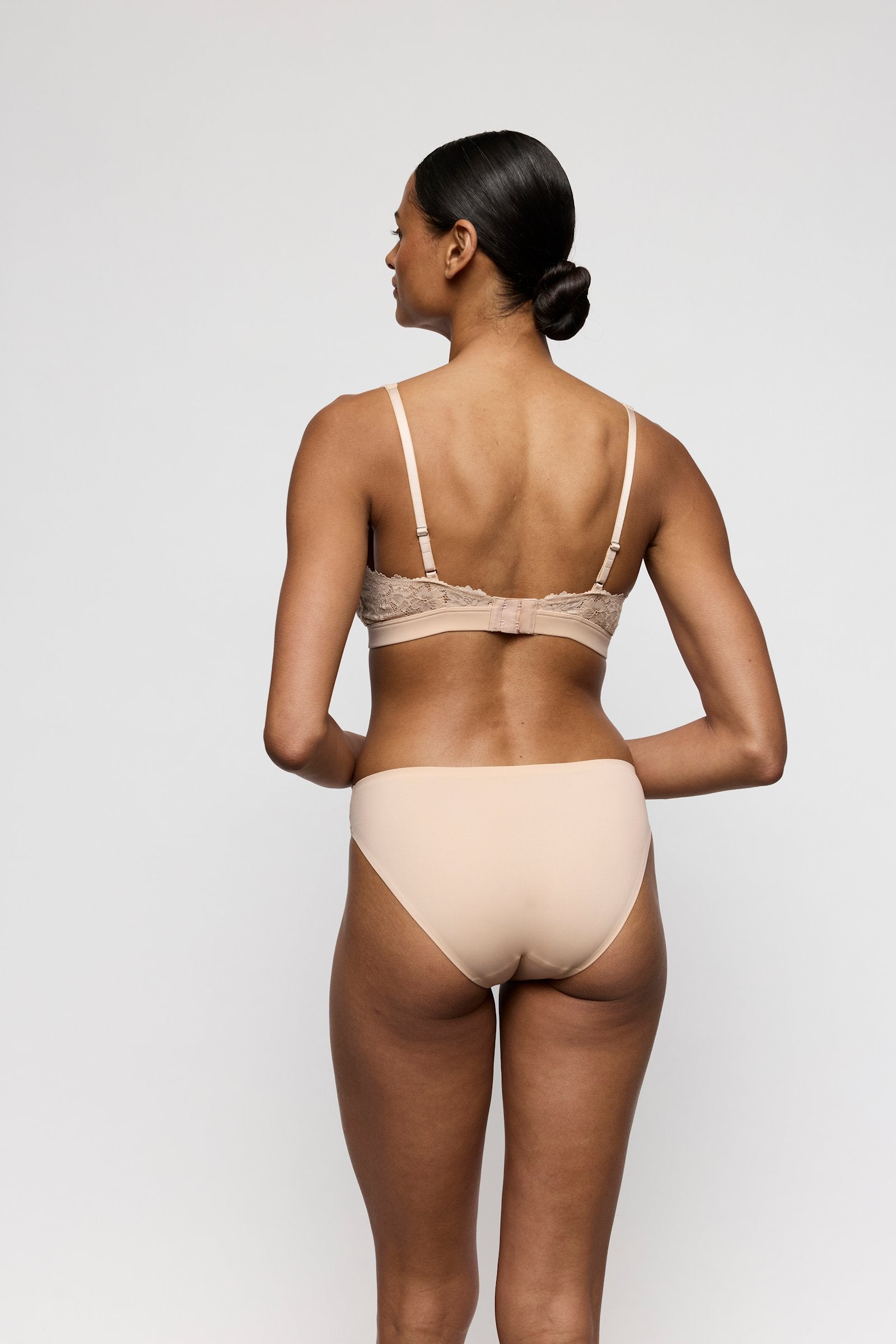 Marie Jo Soft Studio Rio Brief styled on model in Caffé Latte