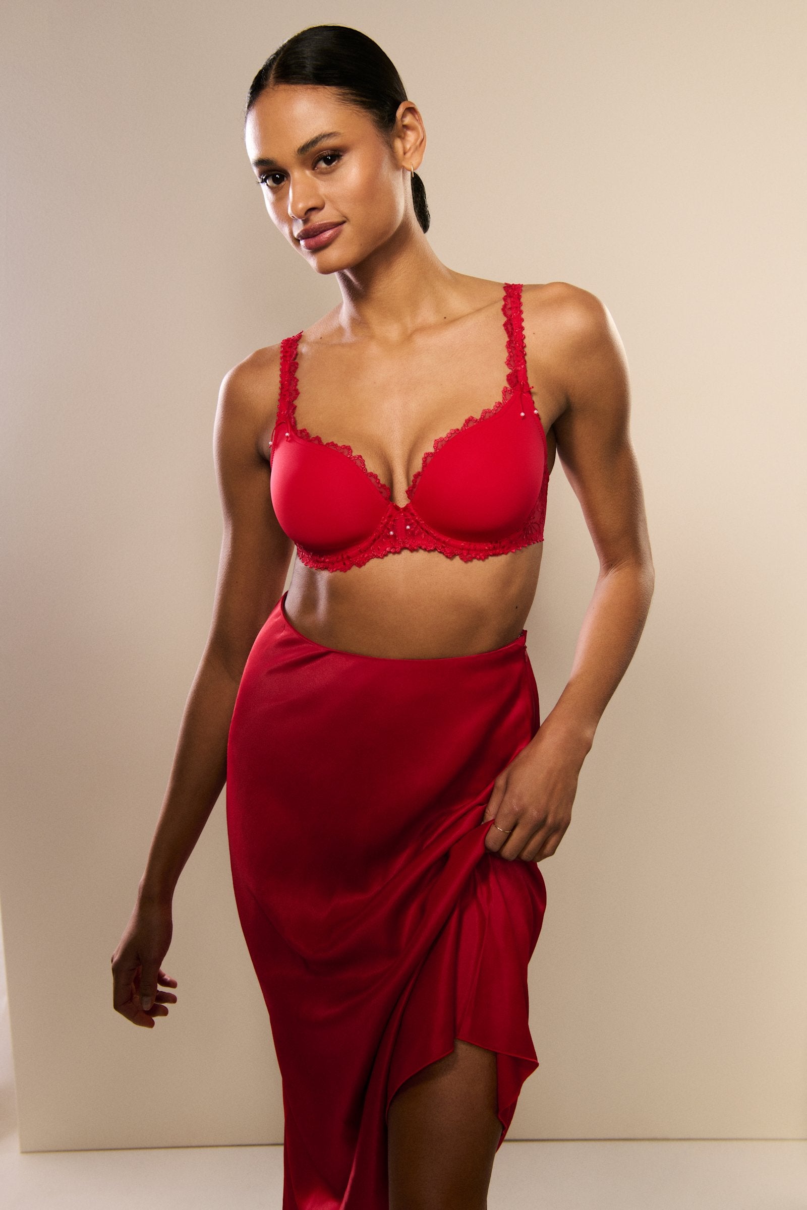 Marie Jo Jane Brief styled view in True Red