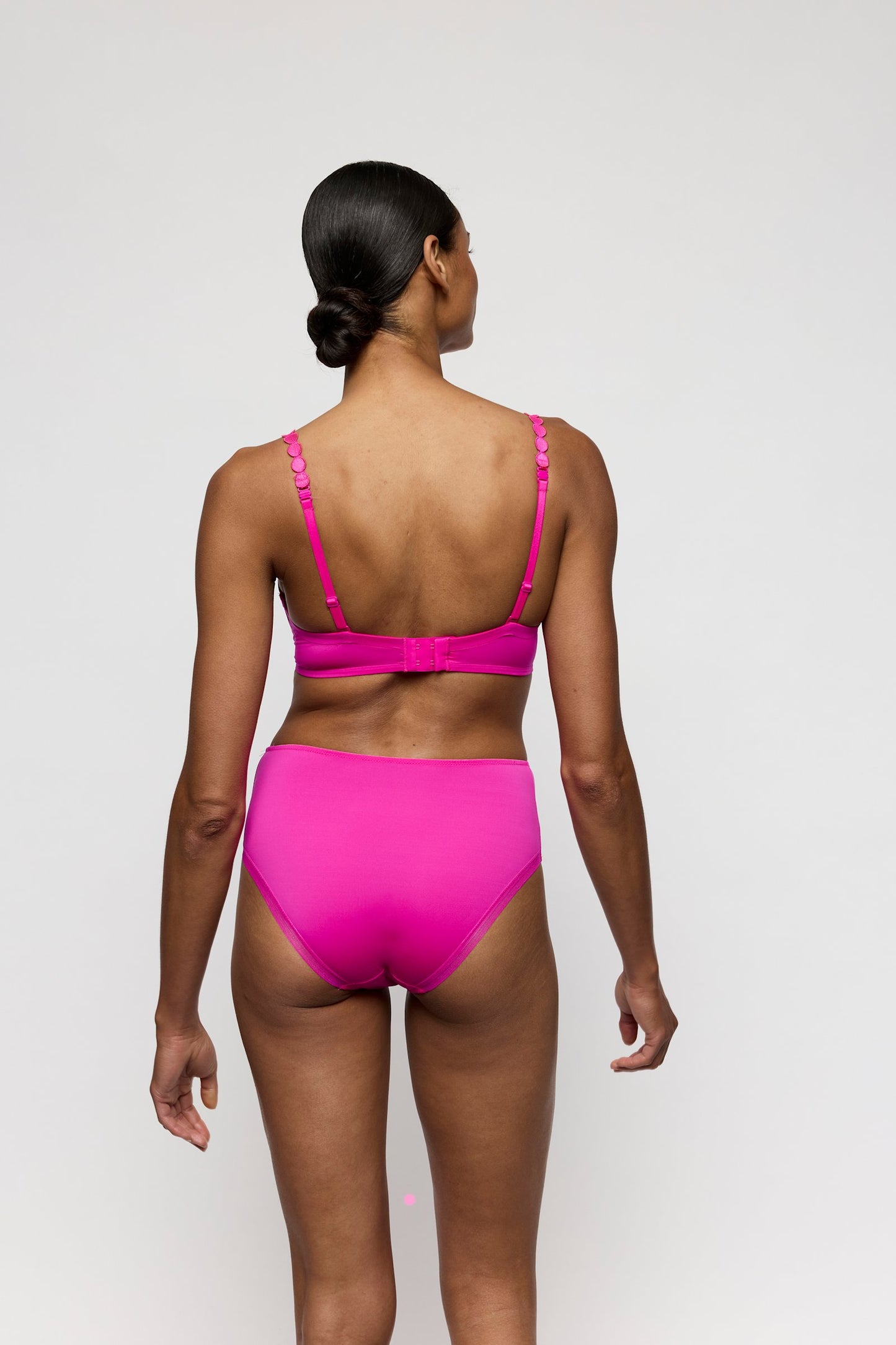 Marie Jo Tom Full Cup Bra styled on model in Influencer Pink