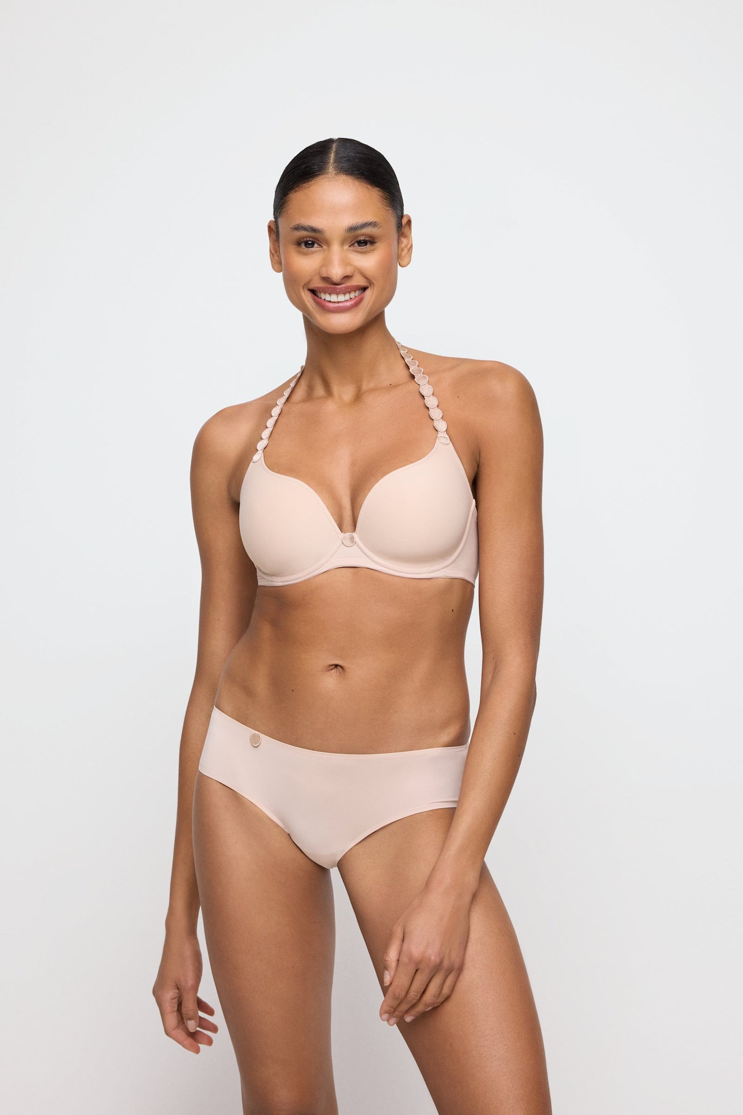 Marie Jo Tom Full Cup Bra styled on model in Caffé Latte
