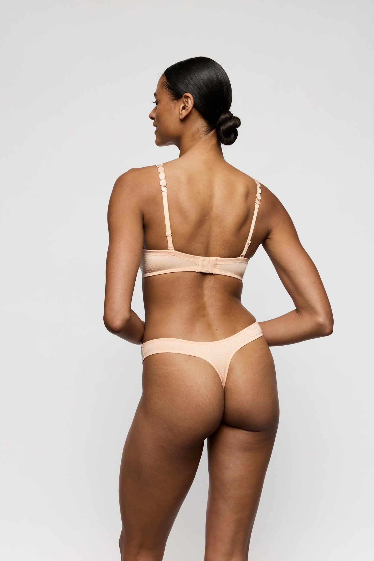 Marie Jo Tom Full Cup Bra styled on model in Peach Whisper