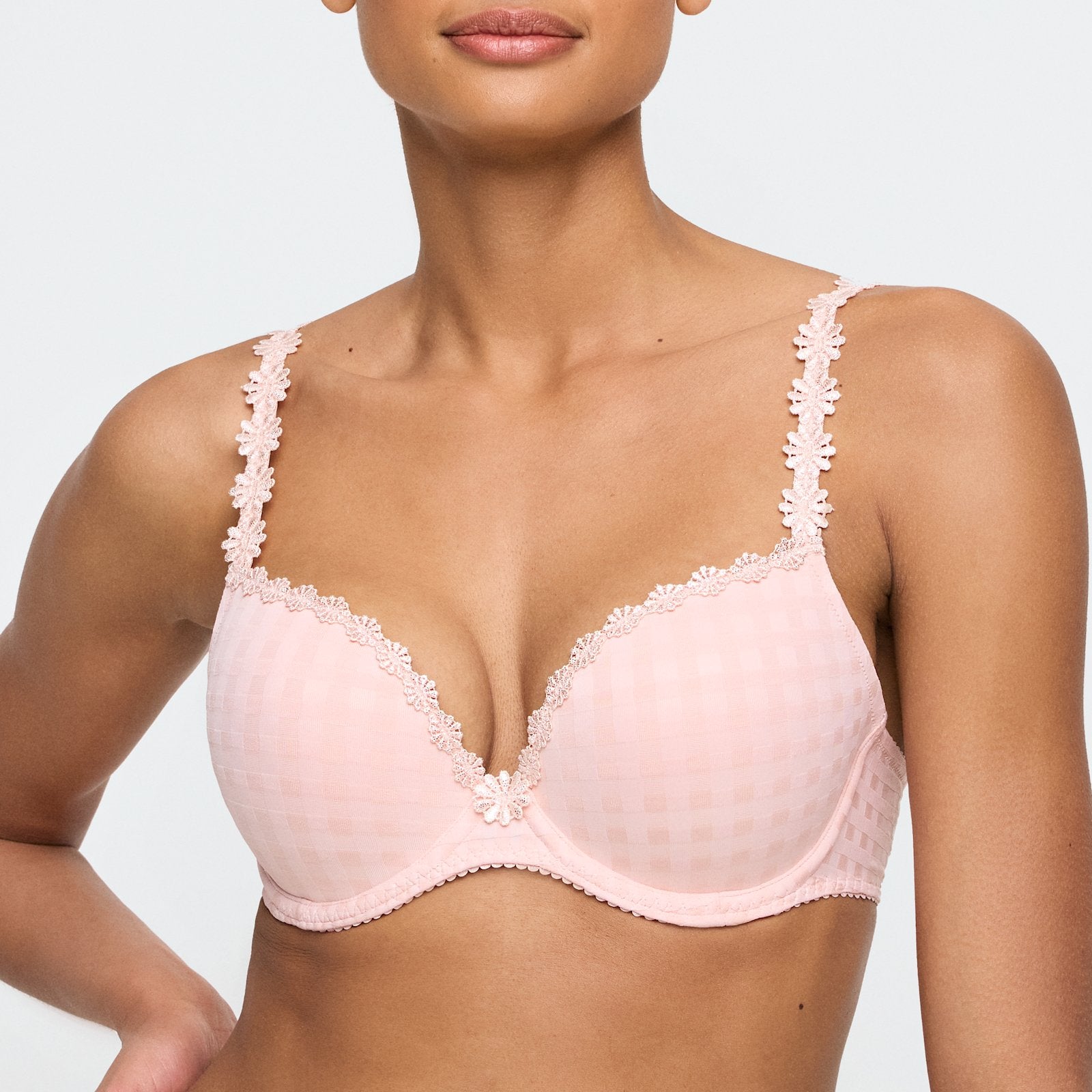 Marie Jo Avero Push-Up Bra front view in Pearly Pink